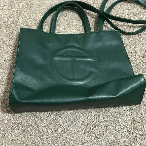 Telfar - Picture 2 of 5